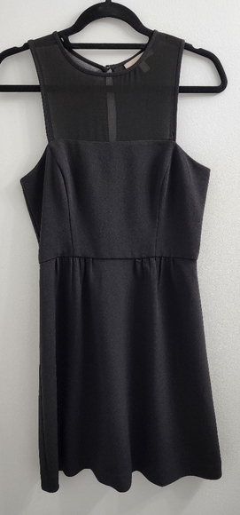 Banana Republic LBD with Sheer Collar - Picture 1 of 3